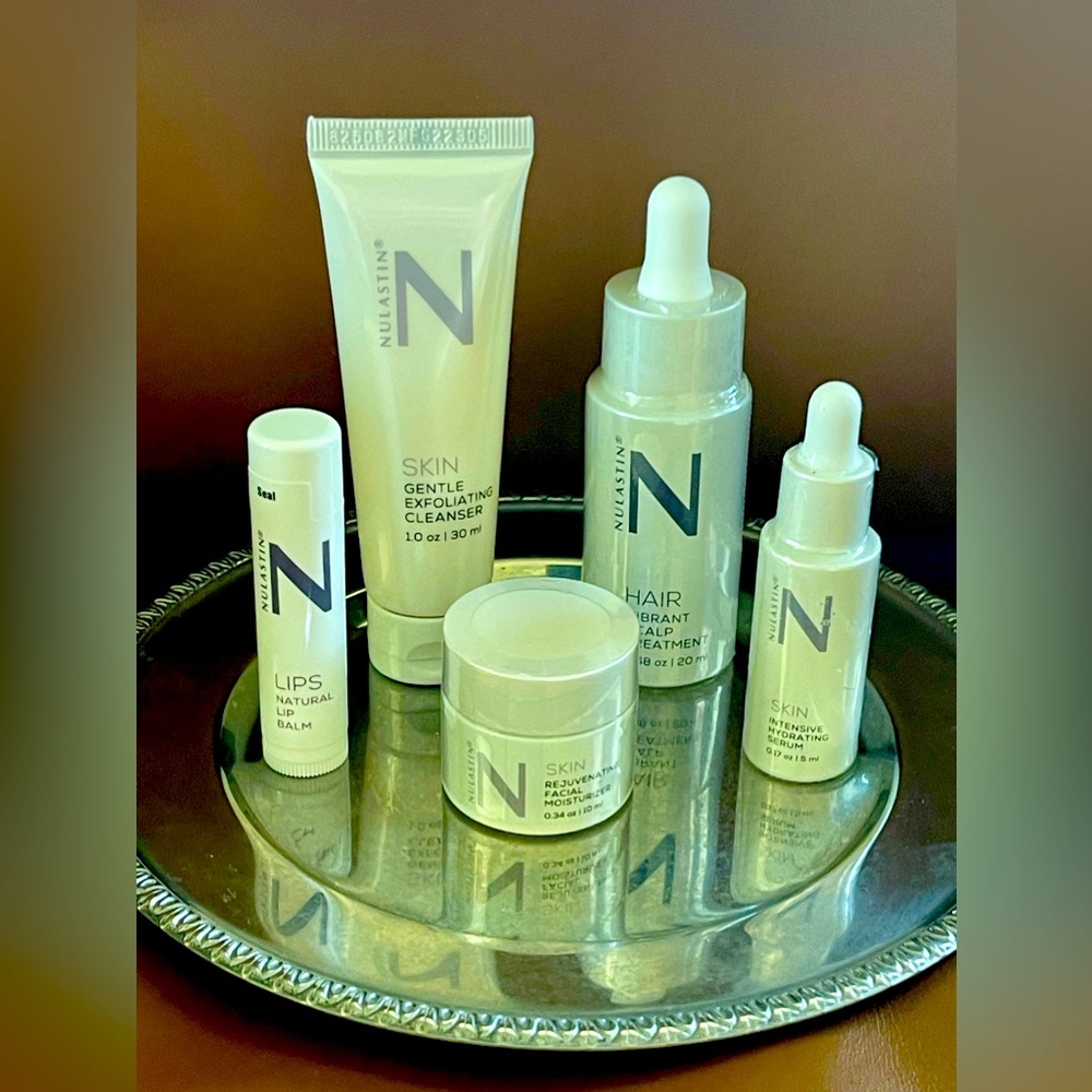 $99 NULASTIN Luxe Travel Kit 5-Piece Set Hair • Skin • Lips NEW & SEALED